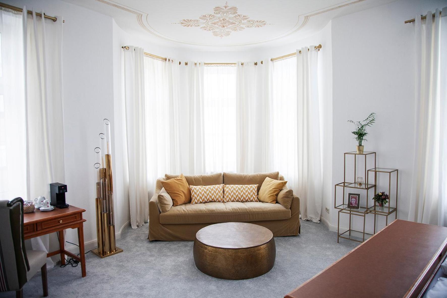 Hotel Boutique Krone 3*